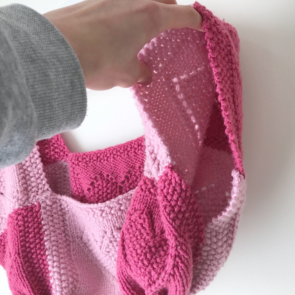 Redesigned heart granny square cropped square neck knit top - Picture 6 of 8